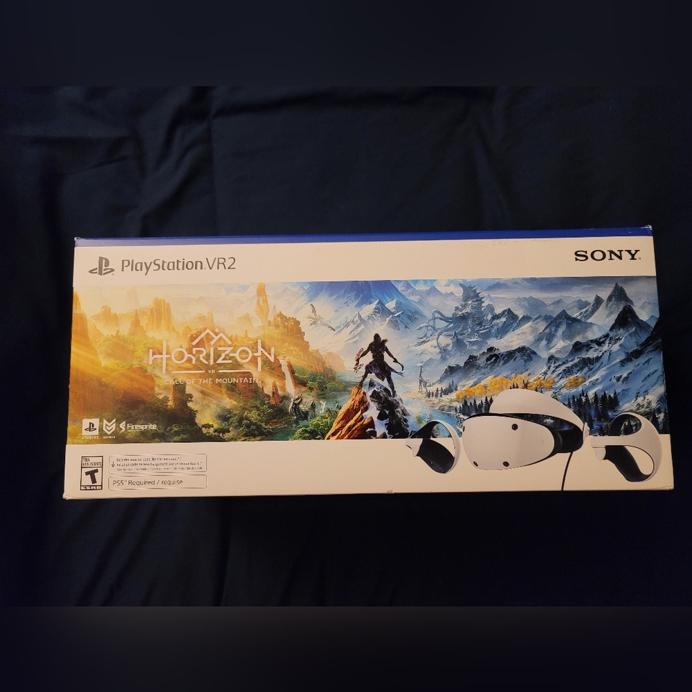 Rare New PlayStation VR2 + Horizon Call of the Mountain Bundle (PS VR2)
